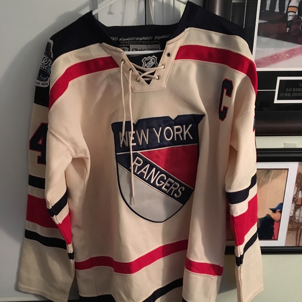 Authentic winter classic jersey